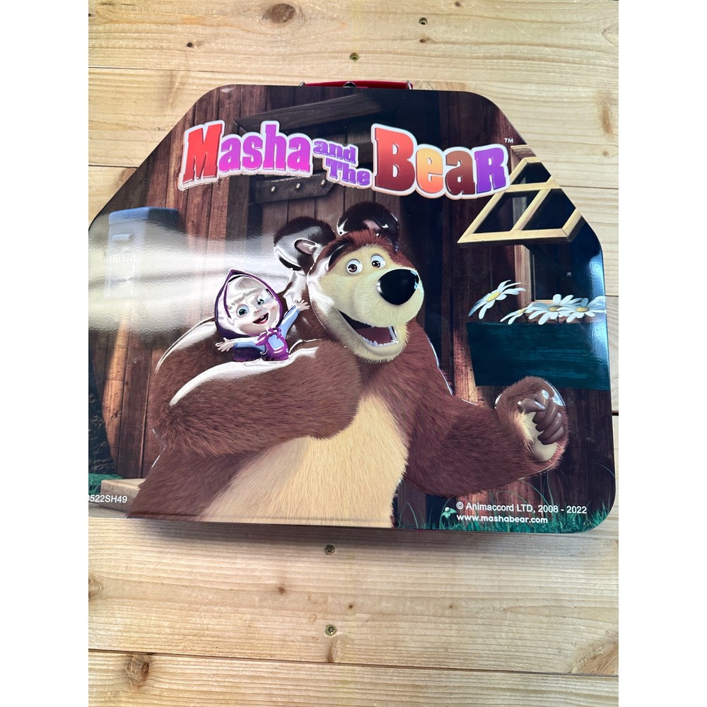 Masha and The‎ Bear Figures Playset with Tin Case Kids Toy Characters